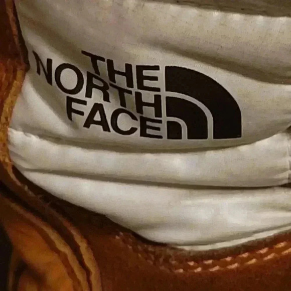 The North Face Shellista Tan Leather Pull On Winter Boots Women's Size 7.5 - Picture 5 of 8